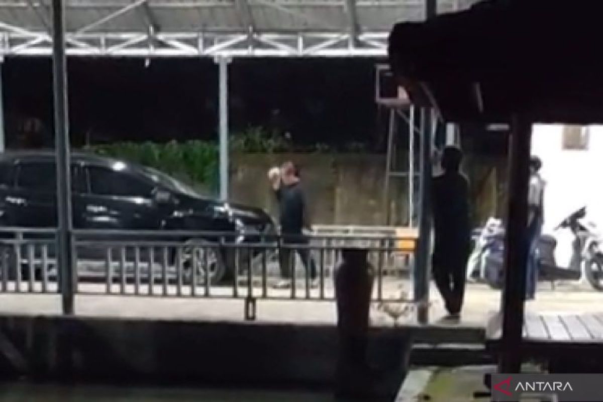 Mobil dirusak, Eks Bupati Lombok Tengah lapor ke Polda NTB