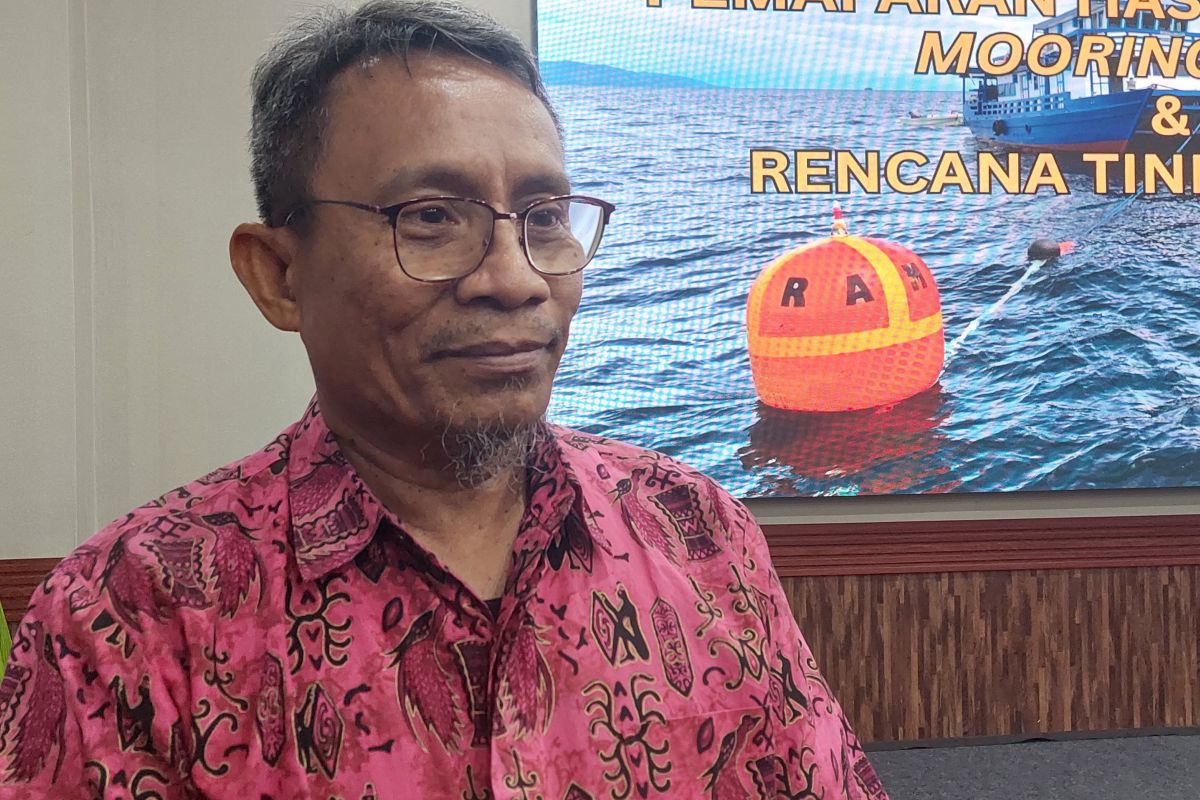 BLUD Raja Ampat pasang mooring jaga terumbu karang