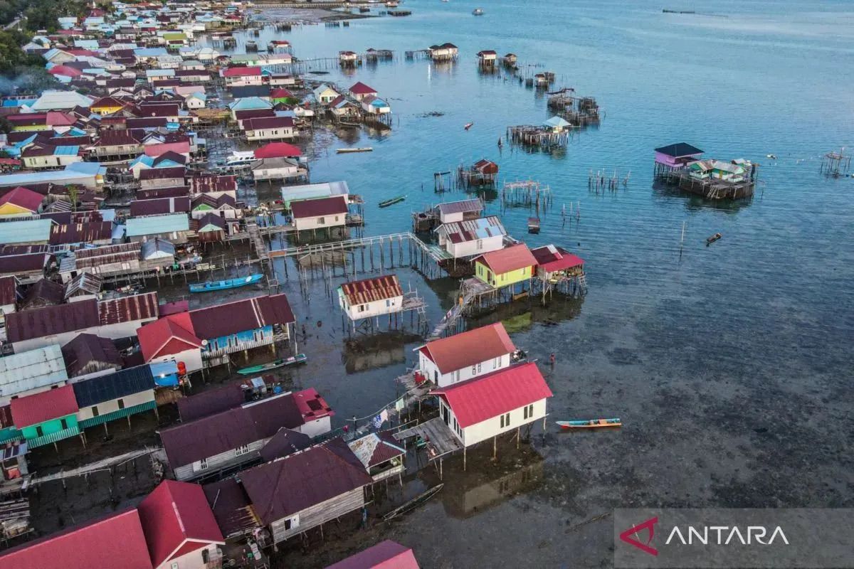Indonesia seizes 62 foreign fishing vessels in Riau Islands
