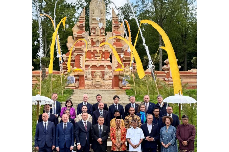Taman Budaya Bali di Polandia libatkan pekerja dan seniman lokal