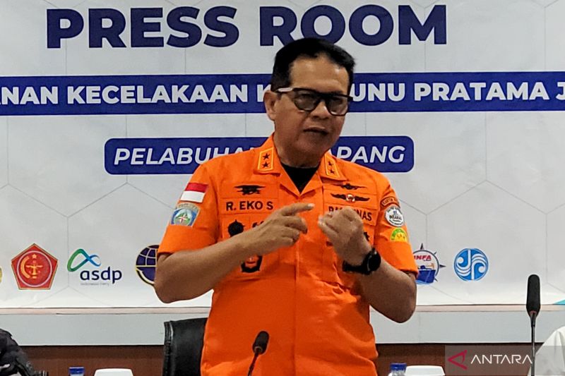 Update kapal tenggelam di Selat Bali: 8 orang meninggal dan 27 orang pencarian